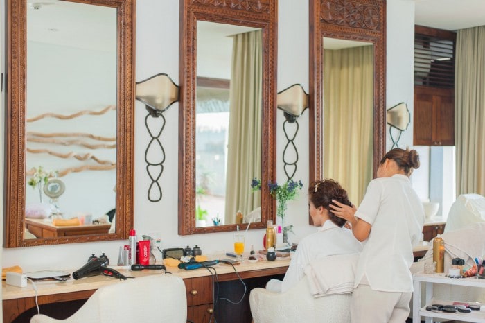 Beauty Parlours