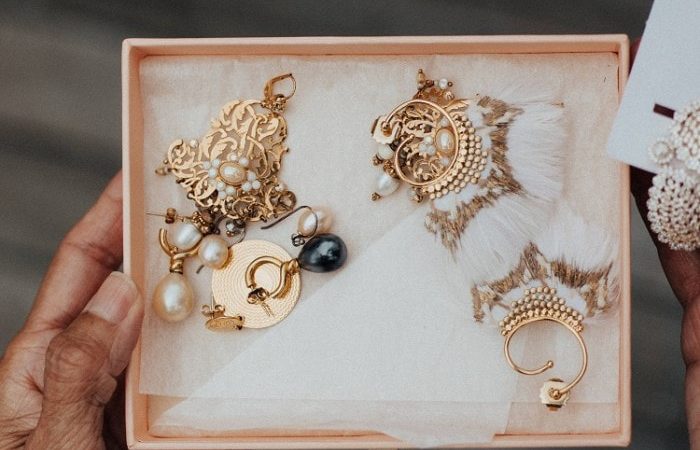 How to Store Your Jewellery Properly? – Infographic How to Store Your Jewellery Properly? – Infographic