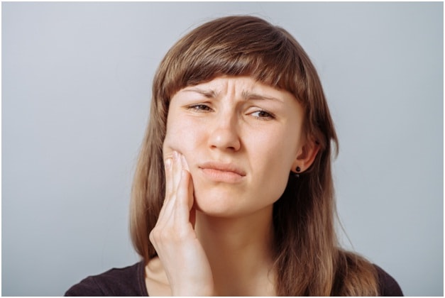 Chipped tooth