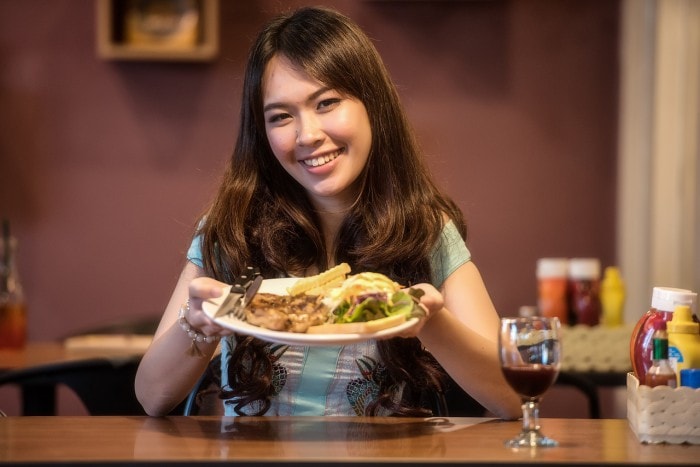 How to Control Mindless Eating Habits