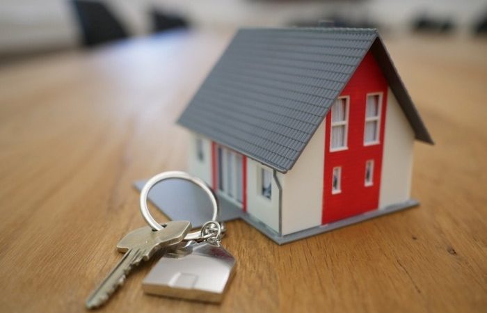 Buying or Selling? A Guide to Helping you with Your Mortgage Buying or Selling? A Guide to Helping you with Your Mortgage