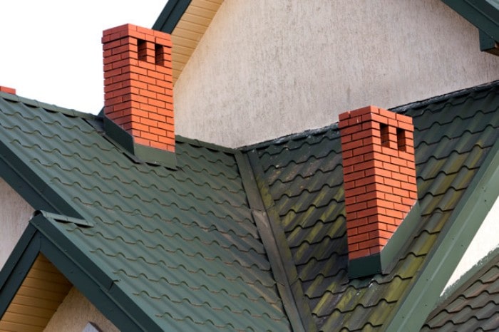 Metal vs. Shingle Roofing