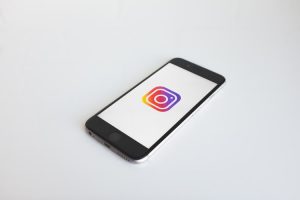 Is There a Tool to Download Instagram Story Highlights For Free