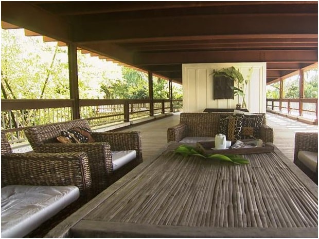 Modern Tree House