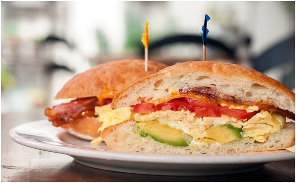 Avocado sandwich 