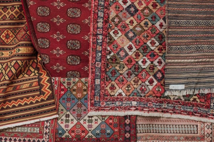 Difference between Rugs and Carpets